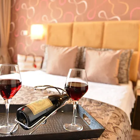Hotel Idee 2*